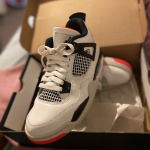 Jordan Retro 4s